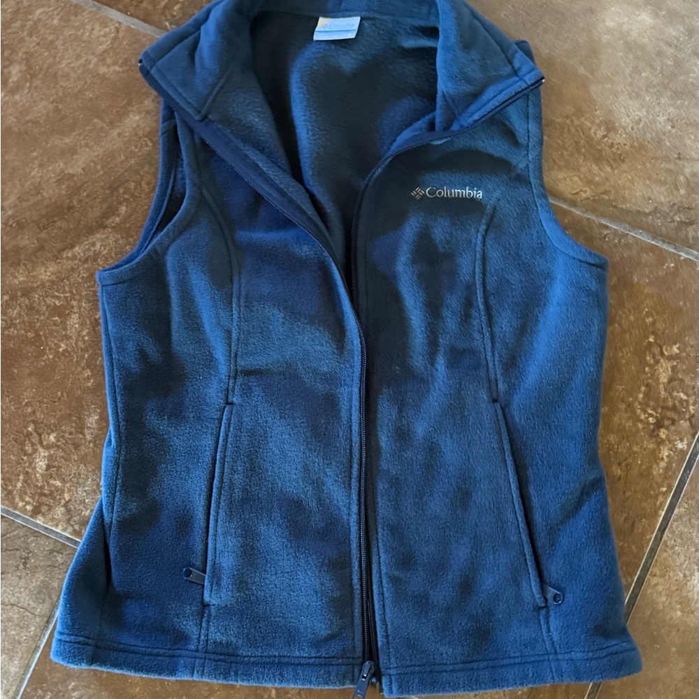 Columbia flannel vest